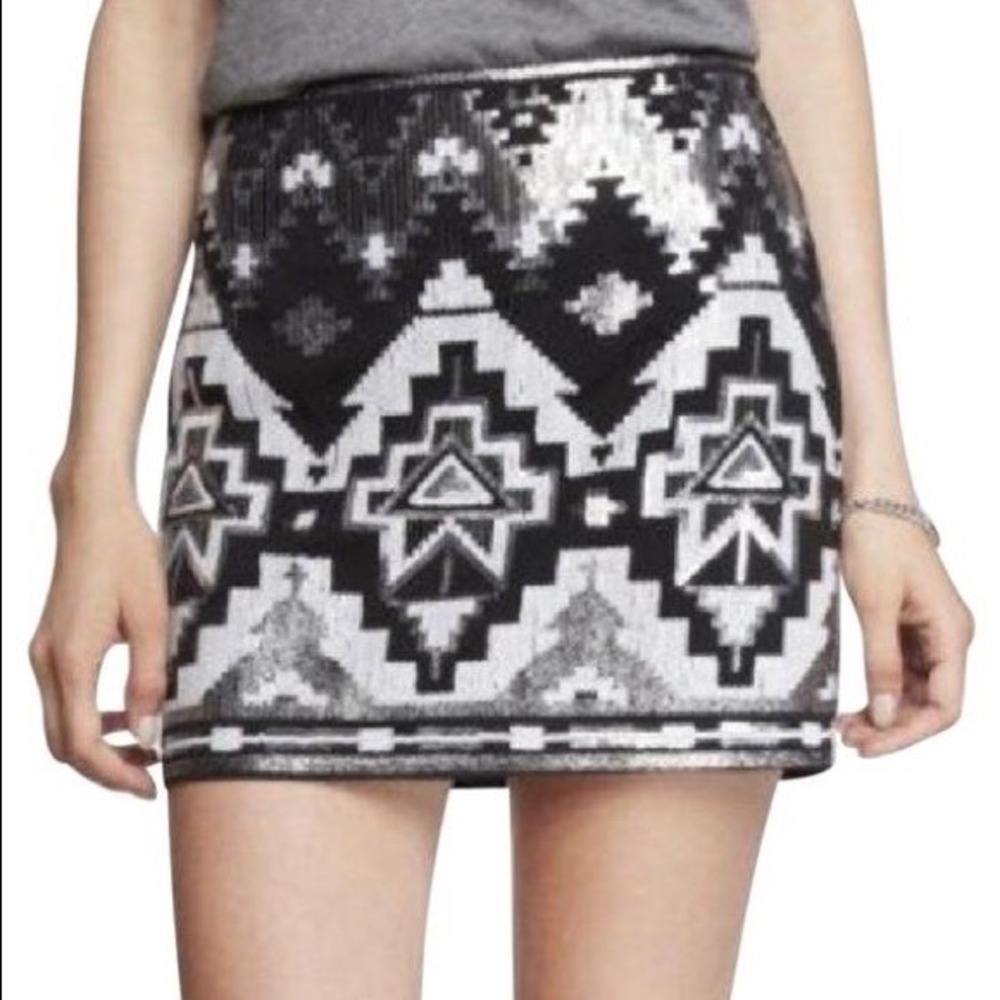 (CL) Express Womens Sequin Mini Skirt Black Silver Geometric Tribal Aztec S NWT